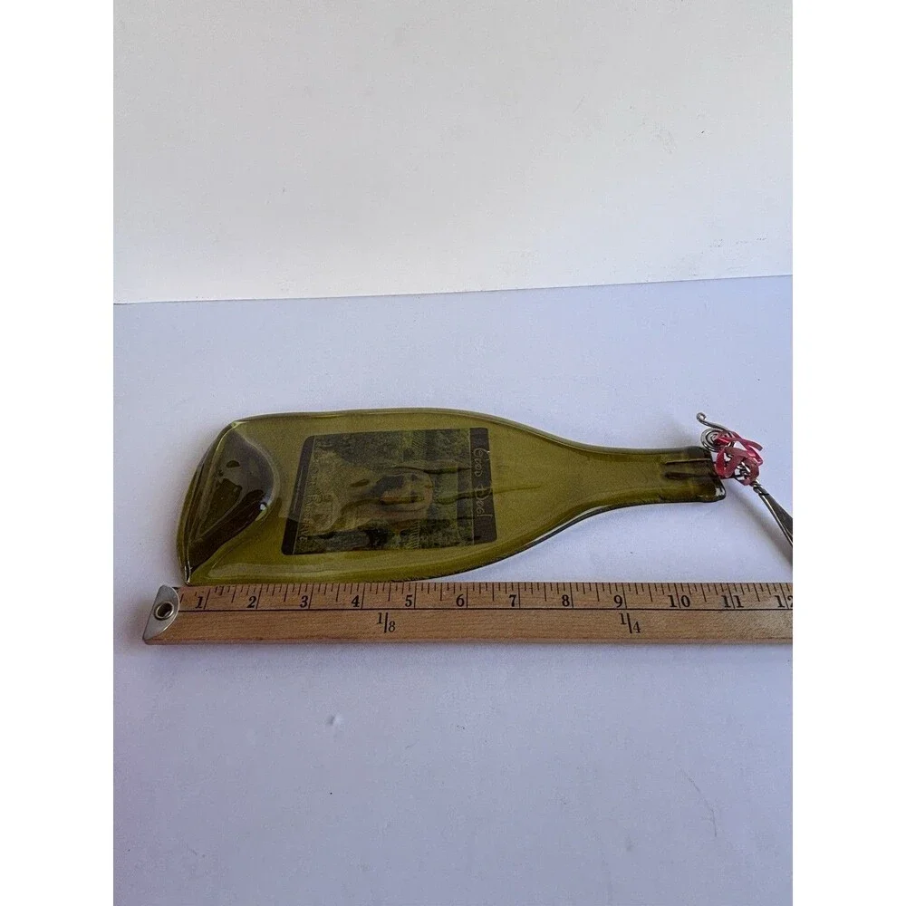 California Good Dog Labrador Reserve Slumped Wine Bottle Wall Dog Décor